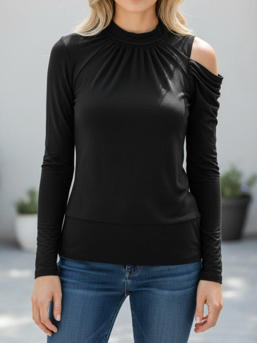 Marcella Perry Cold Shoulder Top – Black – Women's Size Small – New With Tags